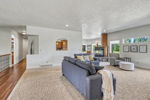 7013 Maple Lane, Horace, ND 58047