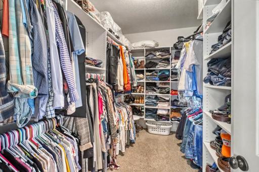 7013 Maple Lane, Horace, ND 58047