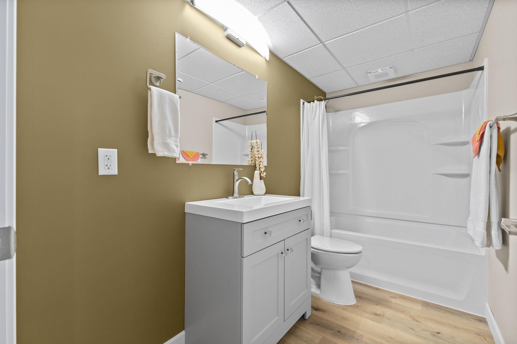 Full bath lower level