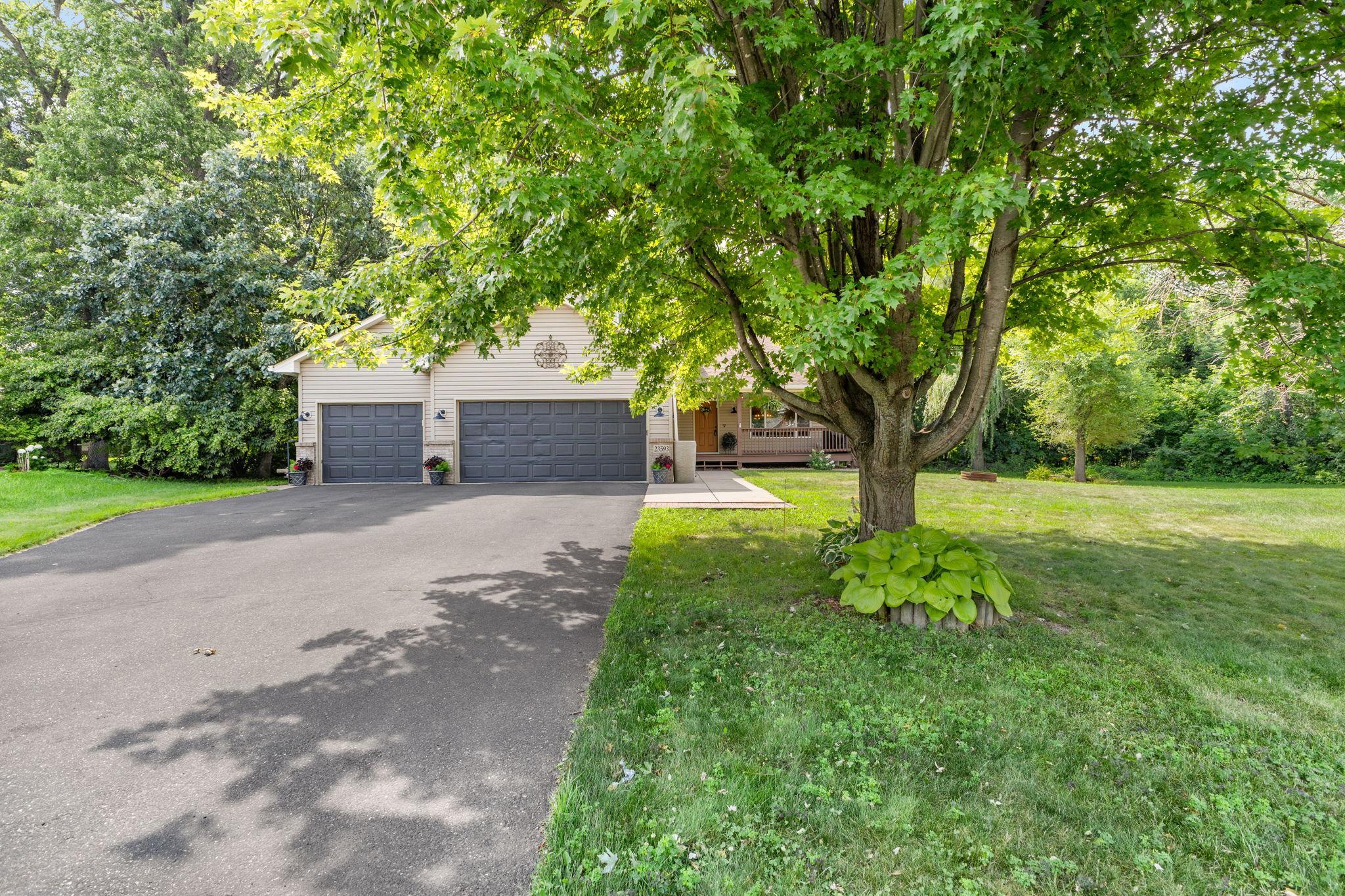 Home located on end of culdesac