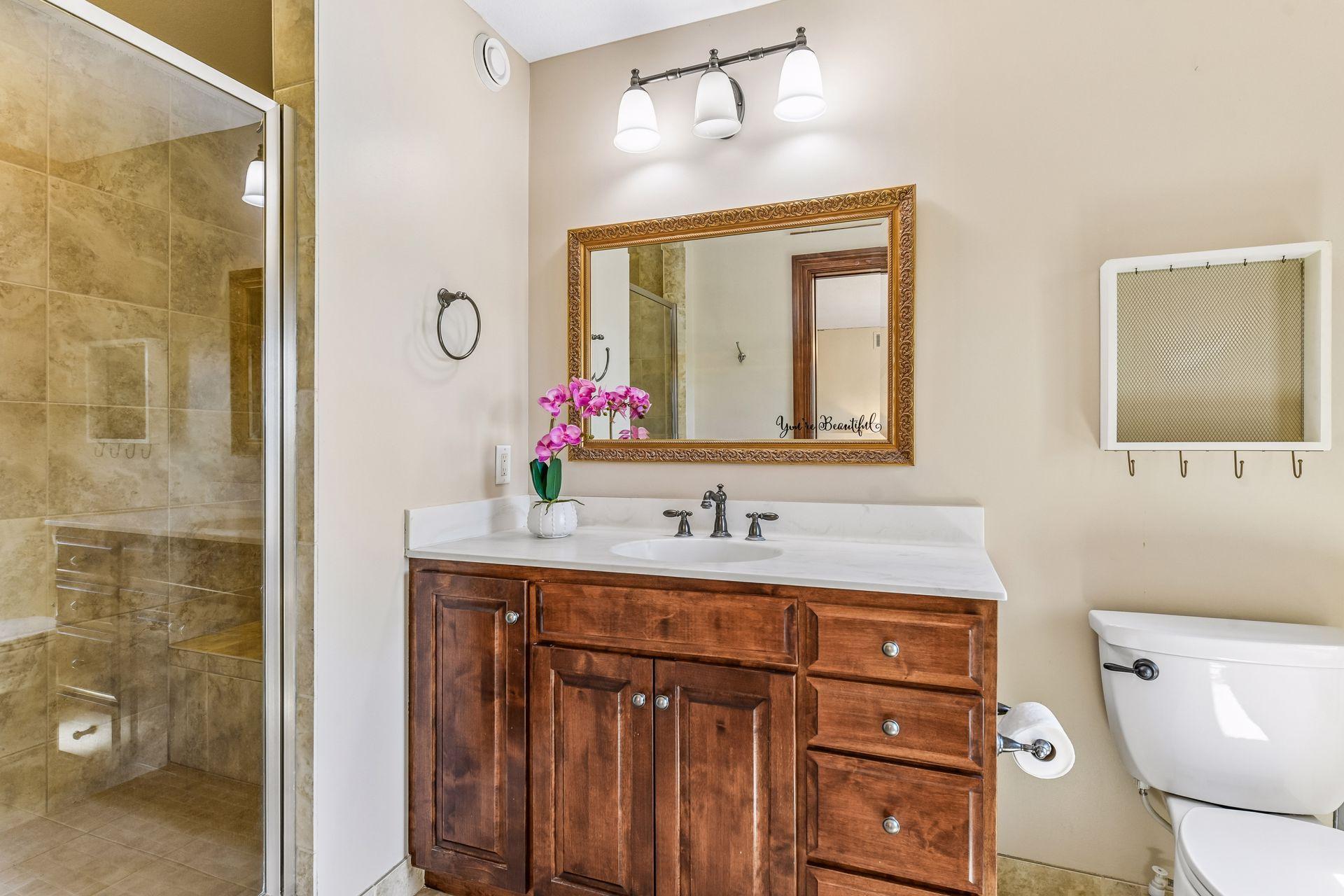 Ensuite 3/4 Bathroom to Bedroom 2