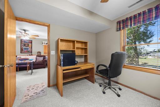 52-web-or-mls-2375 84th Ave-164.jpg