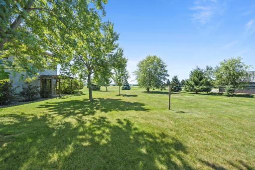 68-web-or-mls-2375 84th Ave-269.jpg