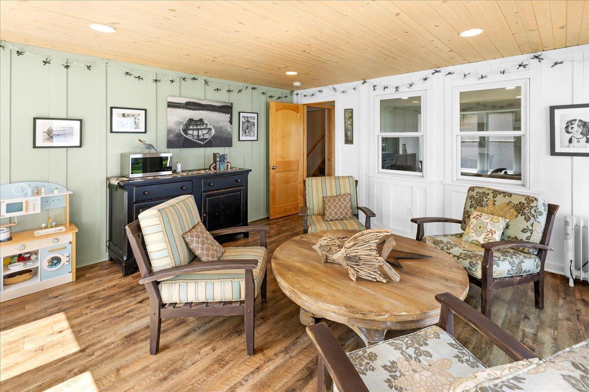 Four season Lower level sun room.