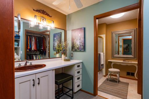 11170 36th Place N, Minneapolis, MN 55441