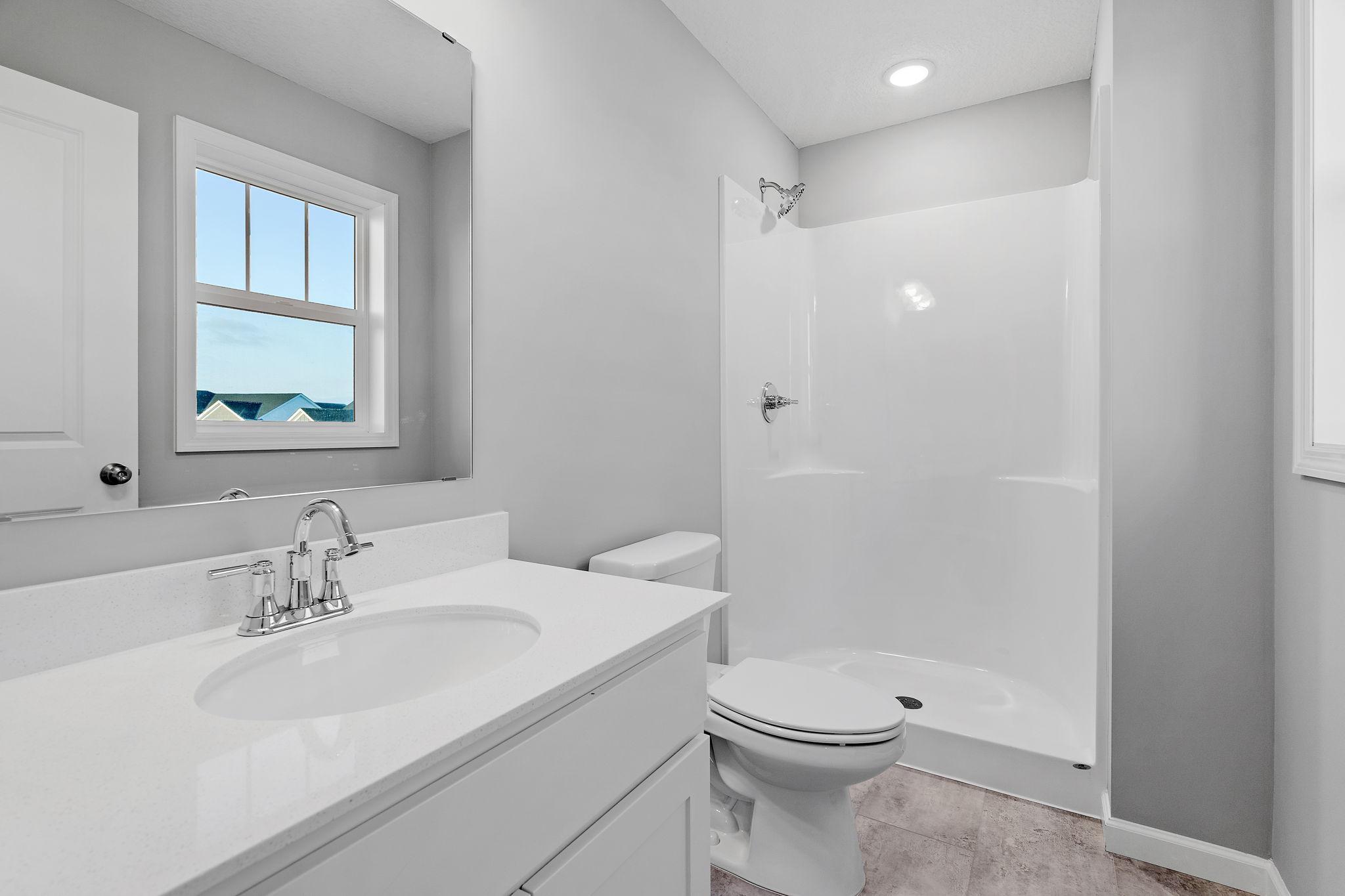 MODEL PHOTOS. PHOTOS OF PREVIOUSLY FINISHED HOME.