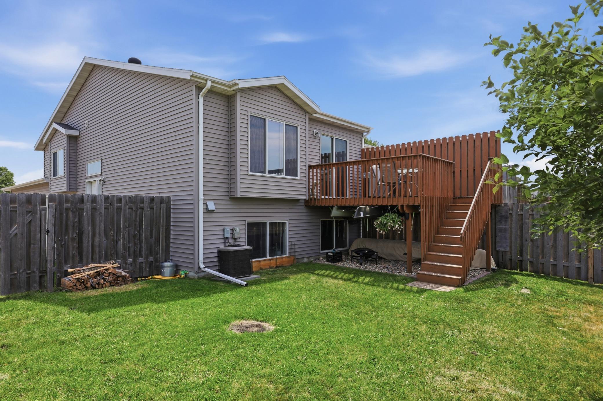 Back of House / Deck