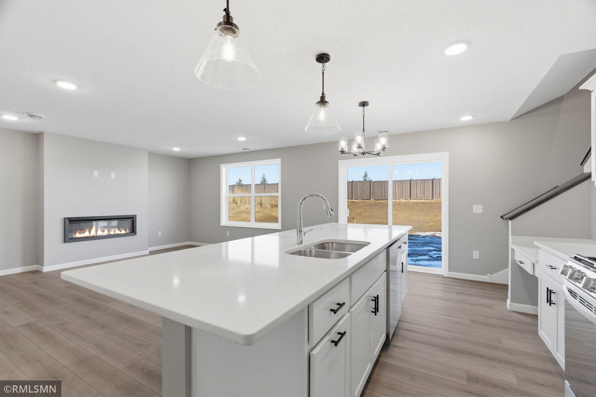 19-web-or-mls-8709 147th Ave NW-19.jpg
