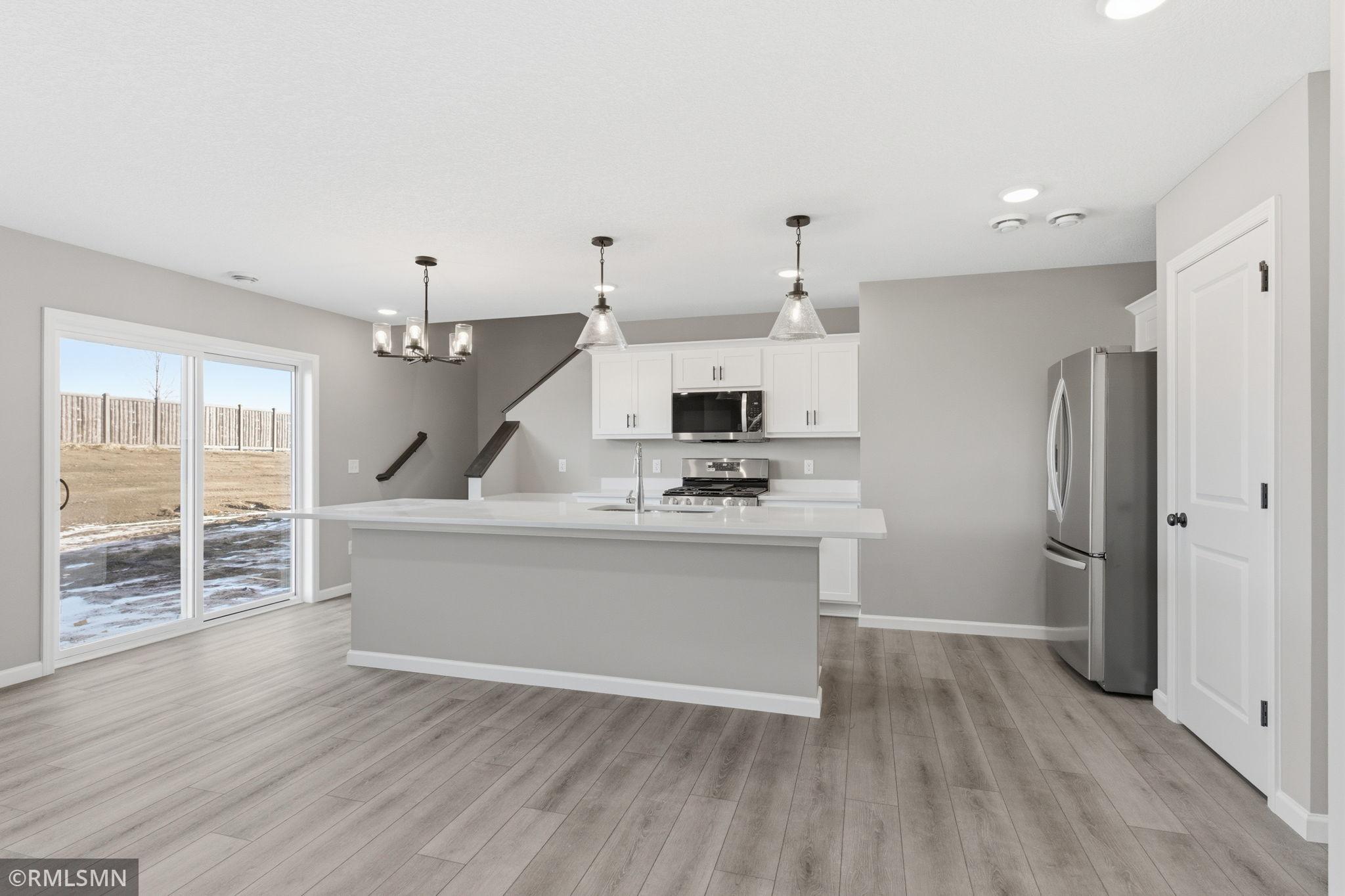 15-web-or-mls-8709 147th Ave NW-15.jpg