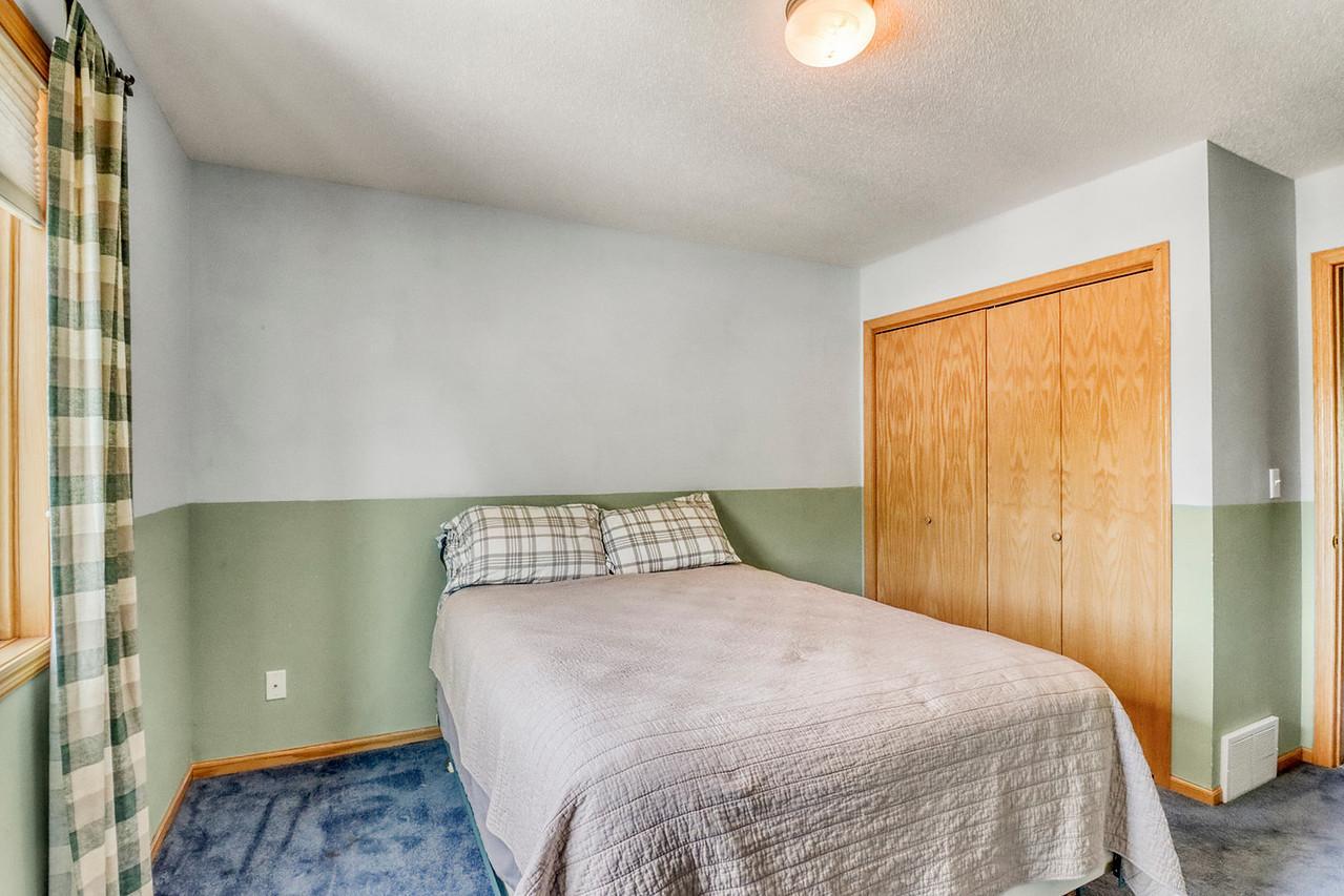 Bedroom2_2-1280.JPG