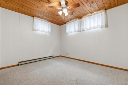Main floor office/ bonus room