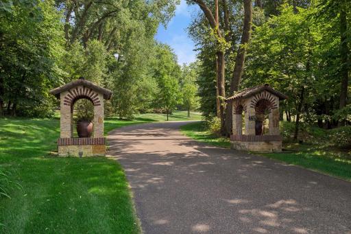 465 Spring Hill Road, Wayzata, MN 55391