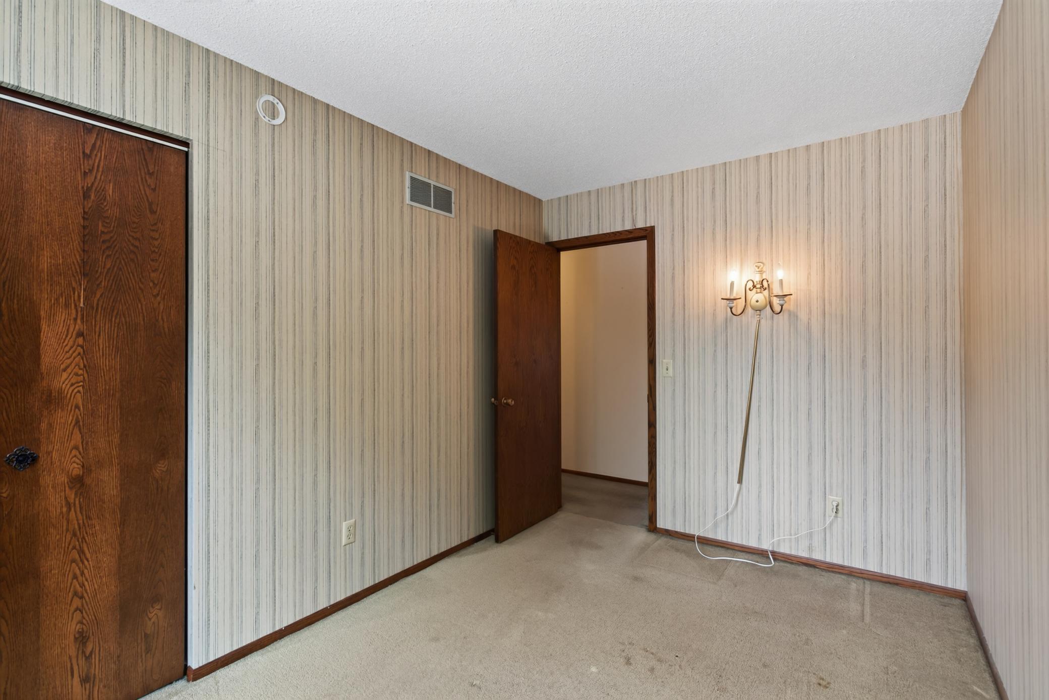 Upstairs Bedroom #2