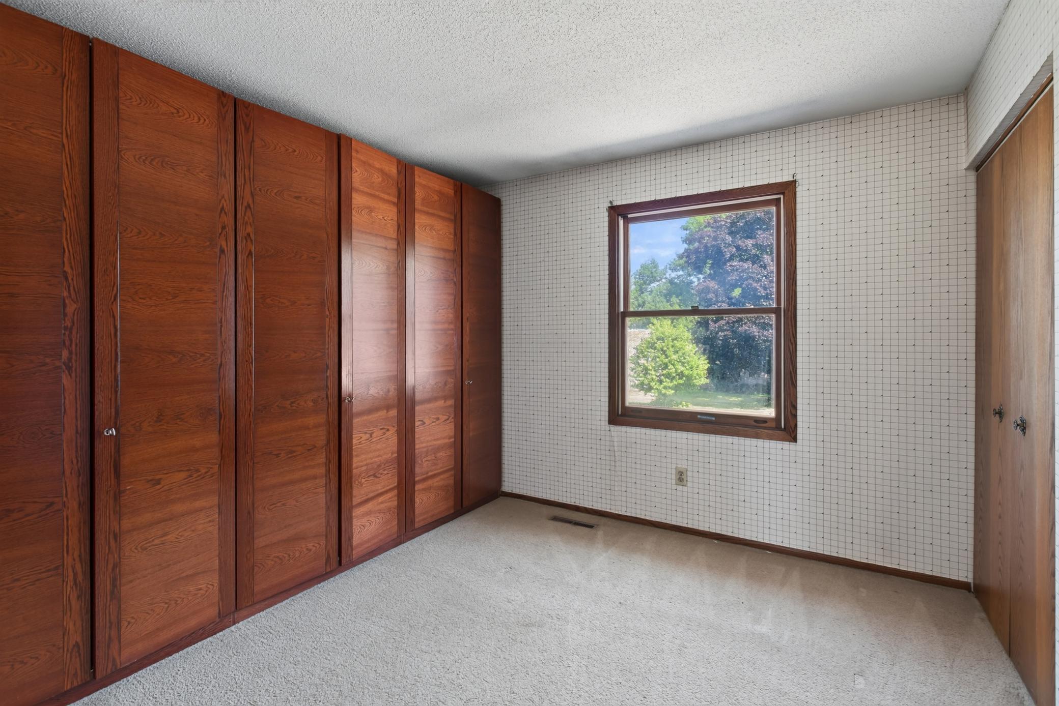 Upstairs Bedroom #4