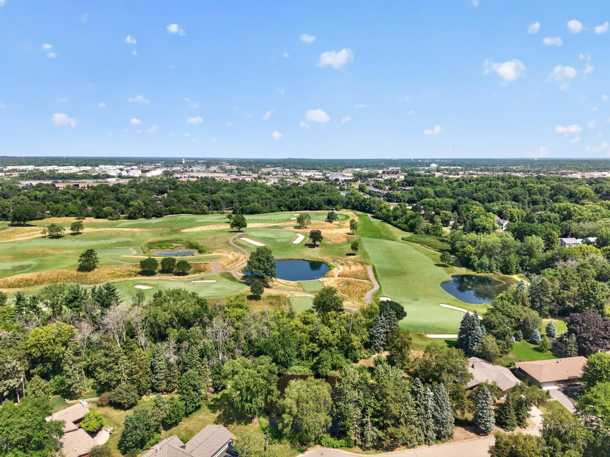 Nearby Golf and Parks