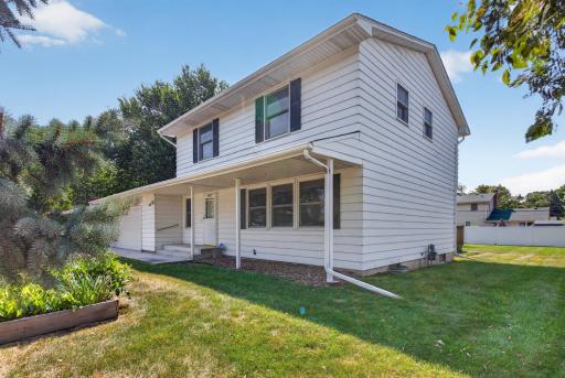1772 Eldridge Avenue W, Saint Paul, MN 55113