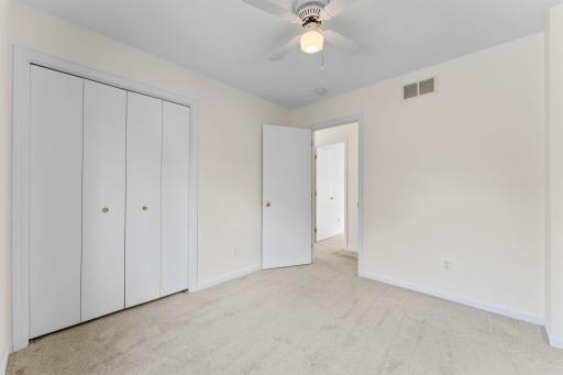 18887 Elgin Avenue, Farmington, MN 55024