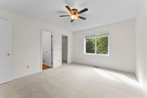 18887 Elgin Avenue, Farmington, MN 55024