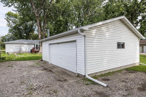 web_detached garage 1.jpg