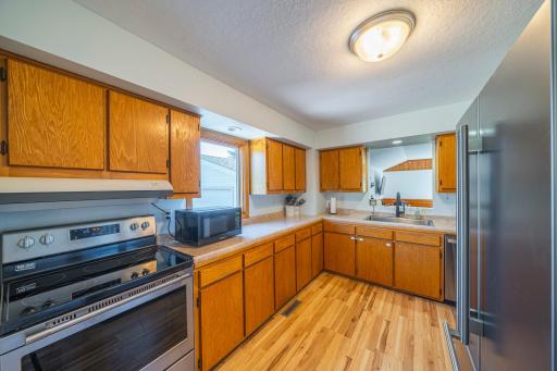 bradley_media_llc_16297-015.jpg