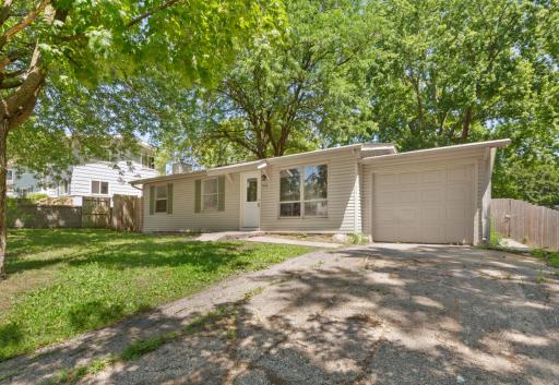 3940 Willow Heights Drive SW, Rochester, MN 55902
