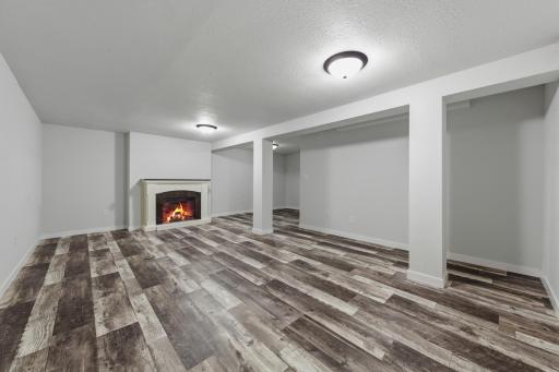 29 family room_lower.jpg