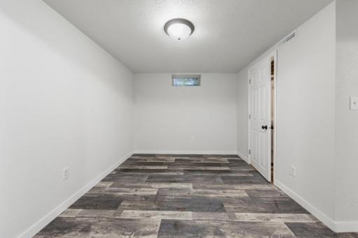 31 family room_lower.jpg