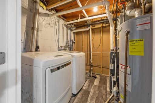 34 laundry_utilities_lower.jpg