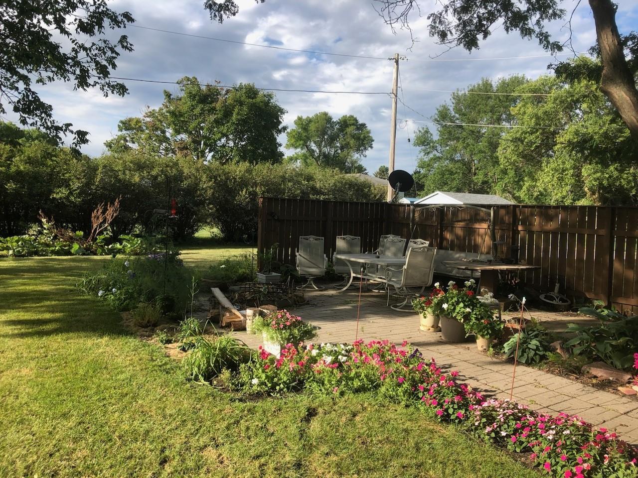 back yard view .jpg