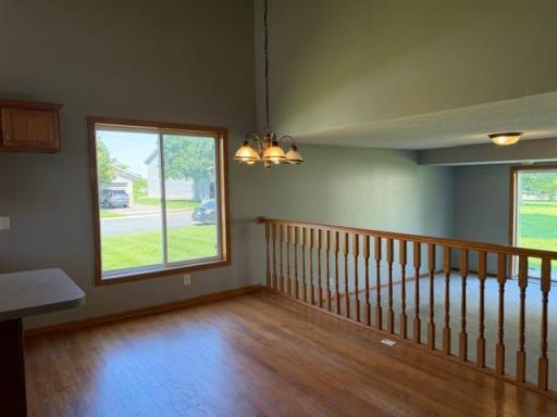 1516 Dublin Court, Shakopee, MN 55379