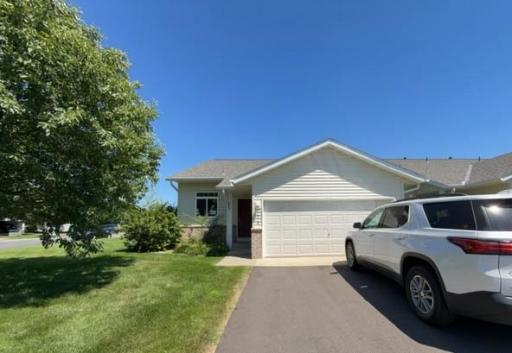 1516 Dublin Court, Shakopee, MN 55379