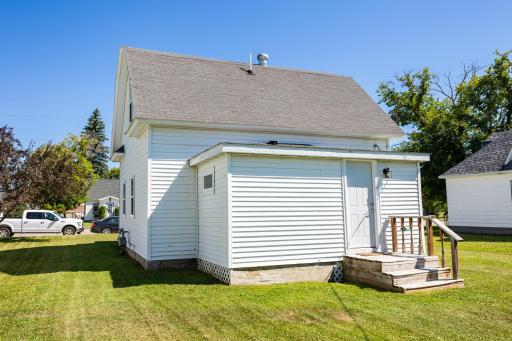313 Minnesota Avenue E, Sebeka, MN 56477