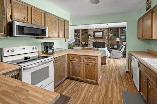 124 Prairiewood Drive S, Fargo, ND 58103
