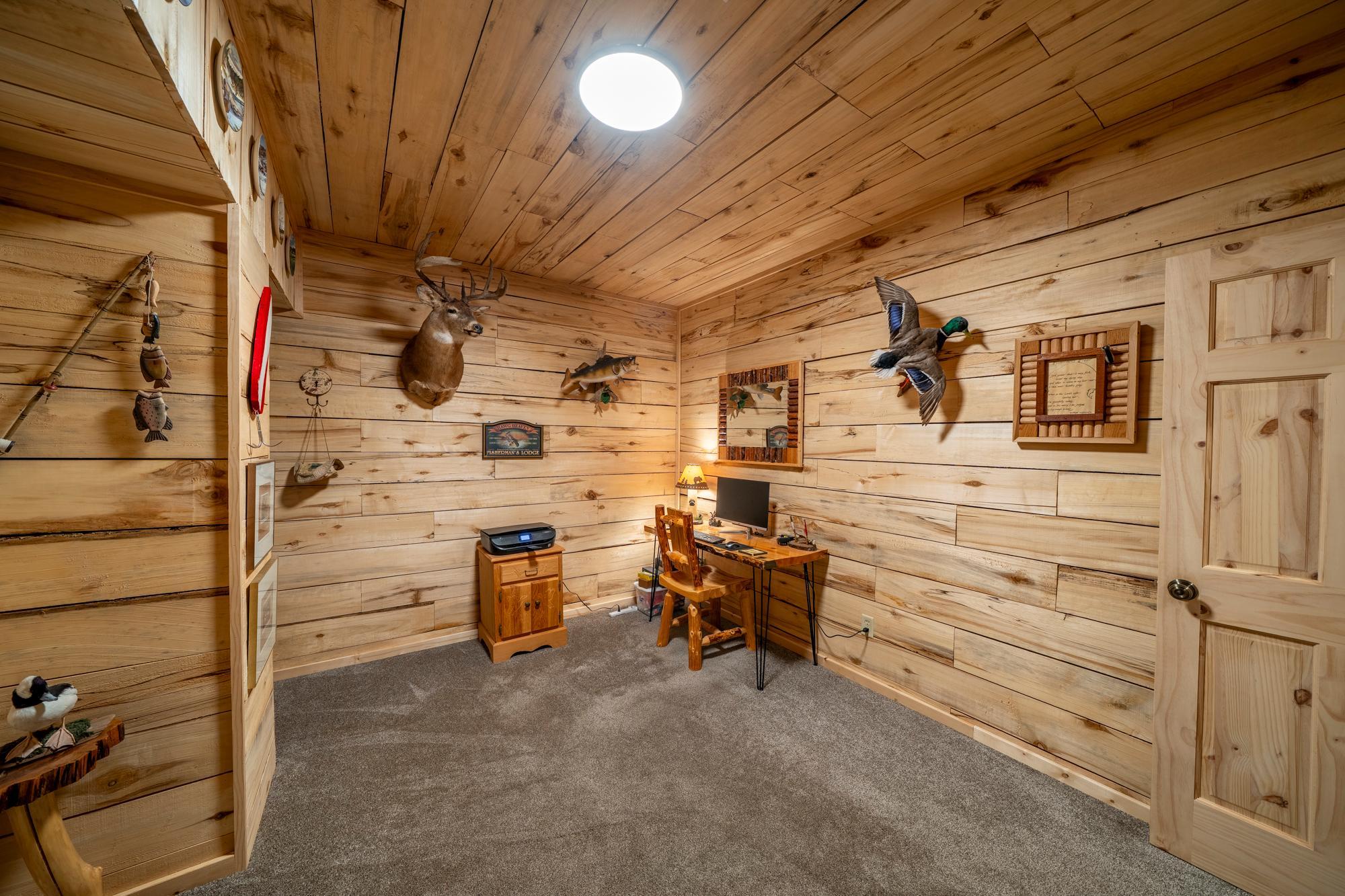 23 LL office.jpg