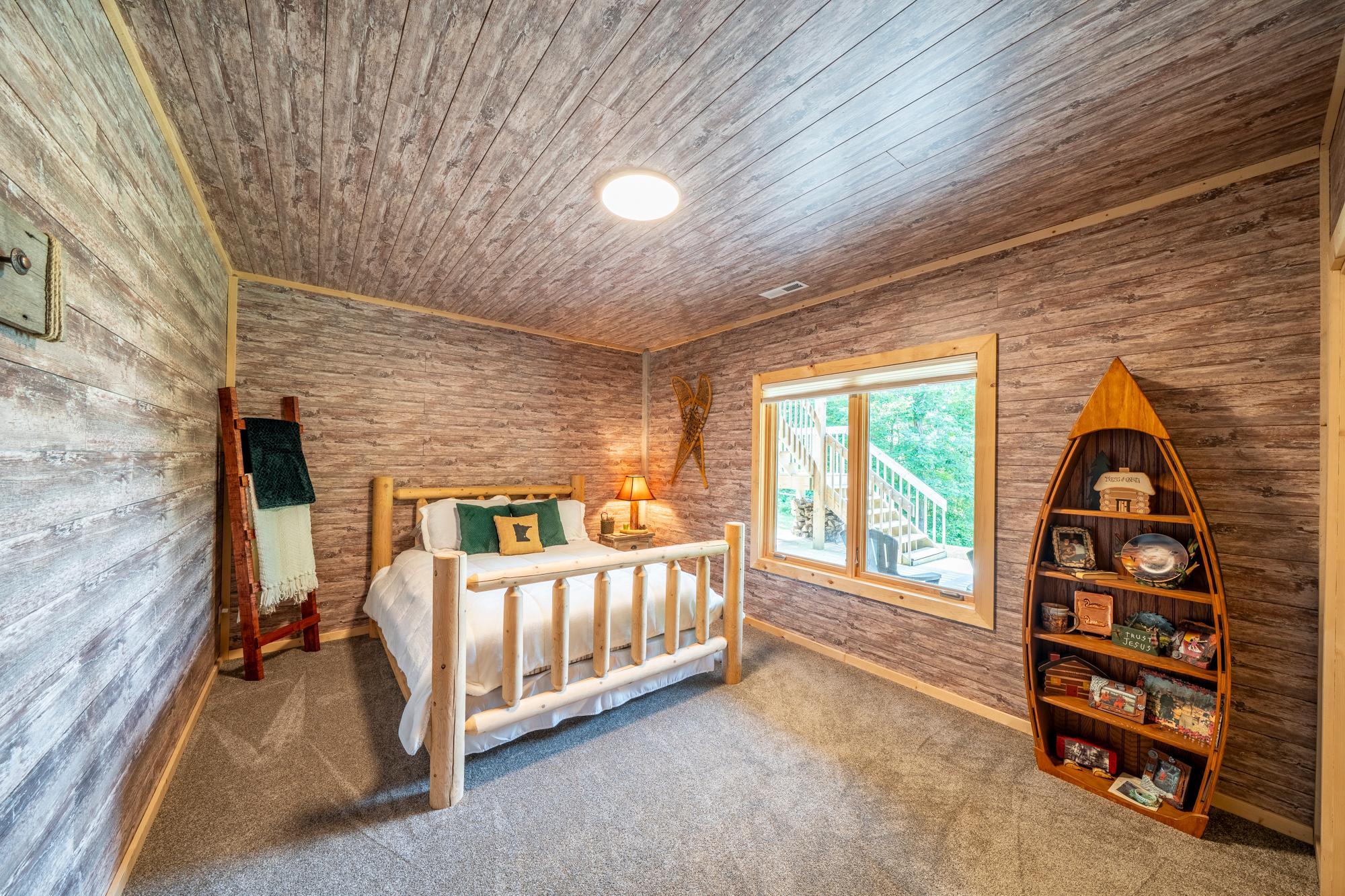 22 LL bedroom.jpg