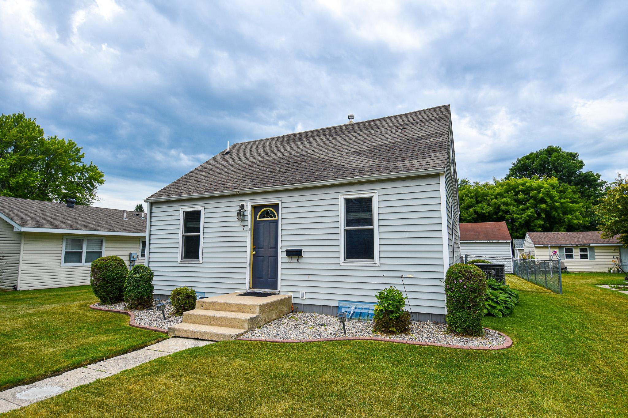 417 Kendall Avenue S, Thief River Falls, MN 56701