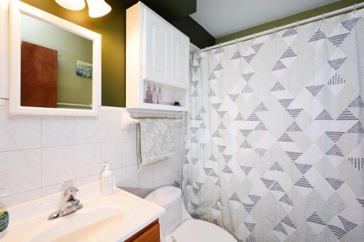 6609 74 1/2 Avenue N, Minneapolis, MN 55428
