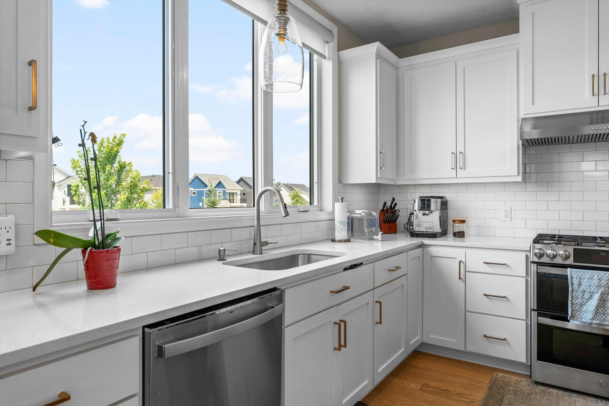 22-web-or-mls-16253 Duskwood Trail-128.jpg