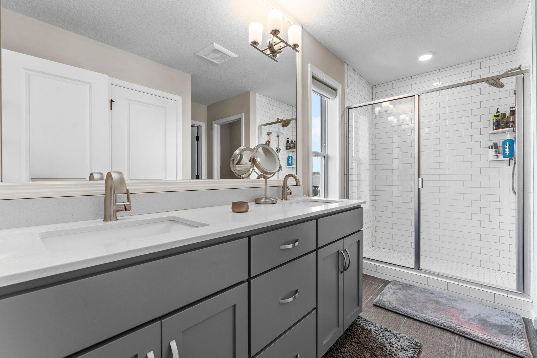 37-web-or-mls-16253 Duskwood Trail-193.jpg