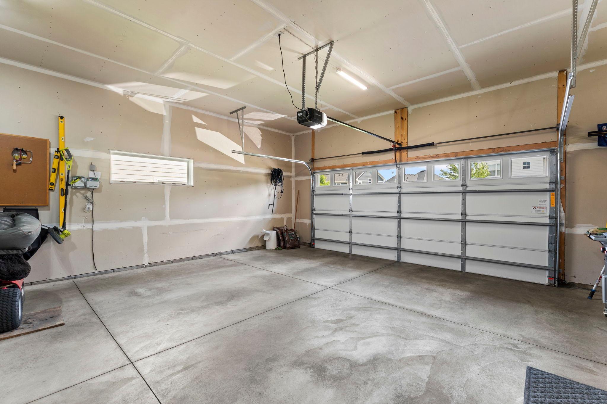 57-web-or-mls-16253 Duskwood Trail-291.jpg