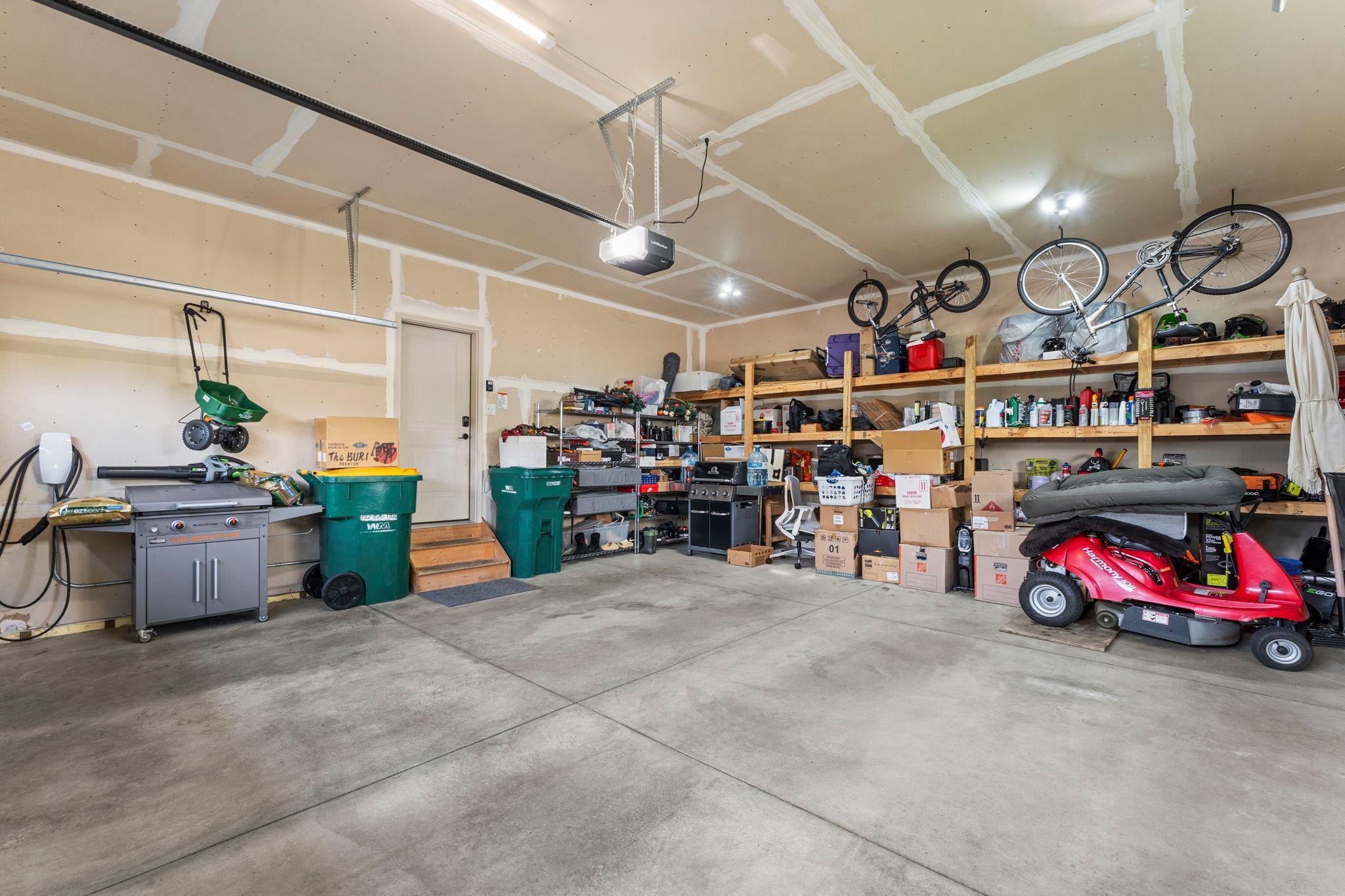 58-web-or-mls-16253 Duskwood Trail-296.jpg