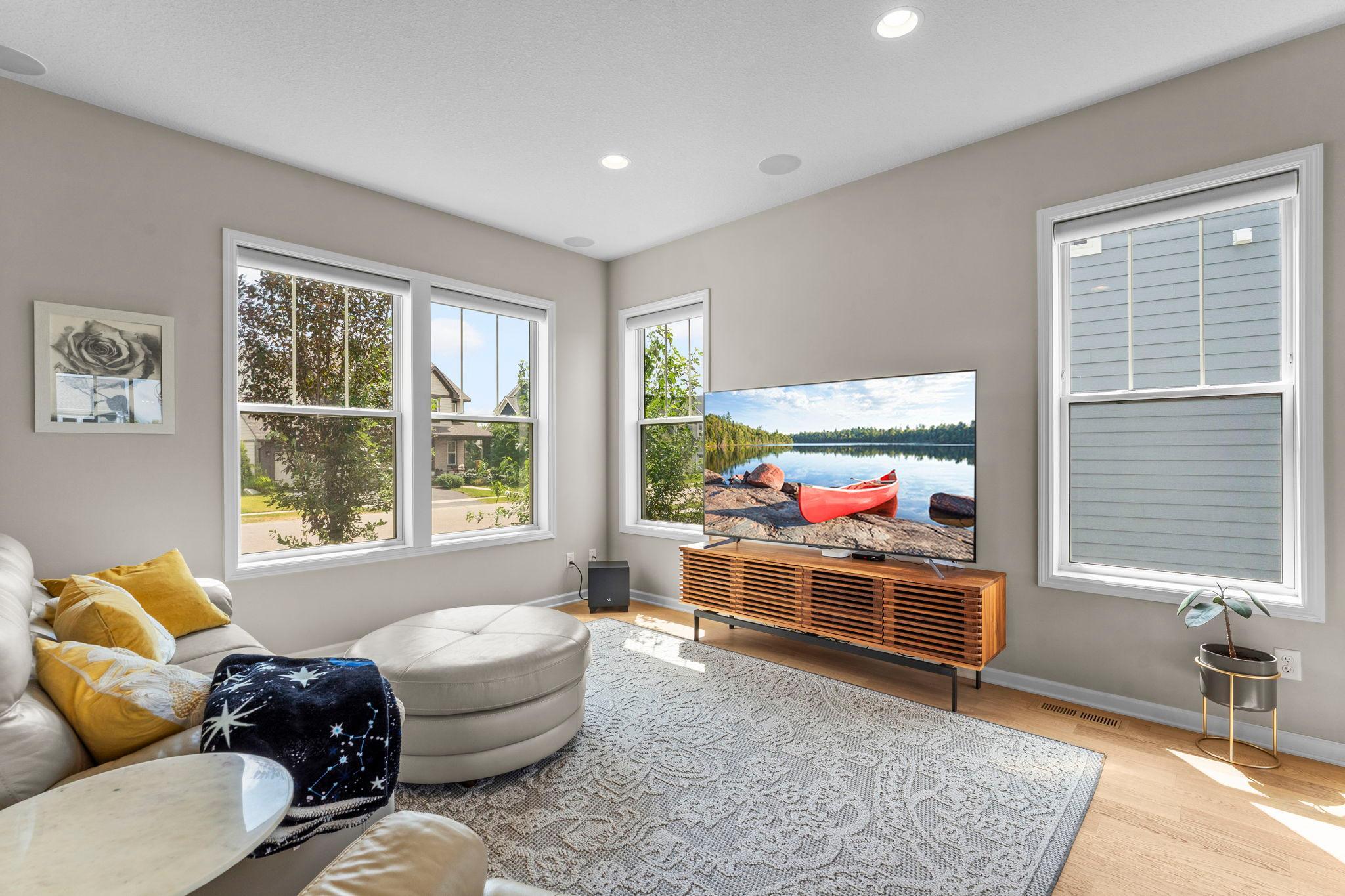 15-web-or-mls-16253 Duskwood Trail-93.jpg