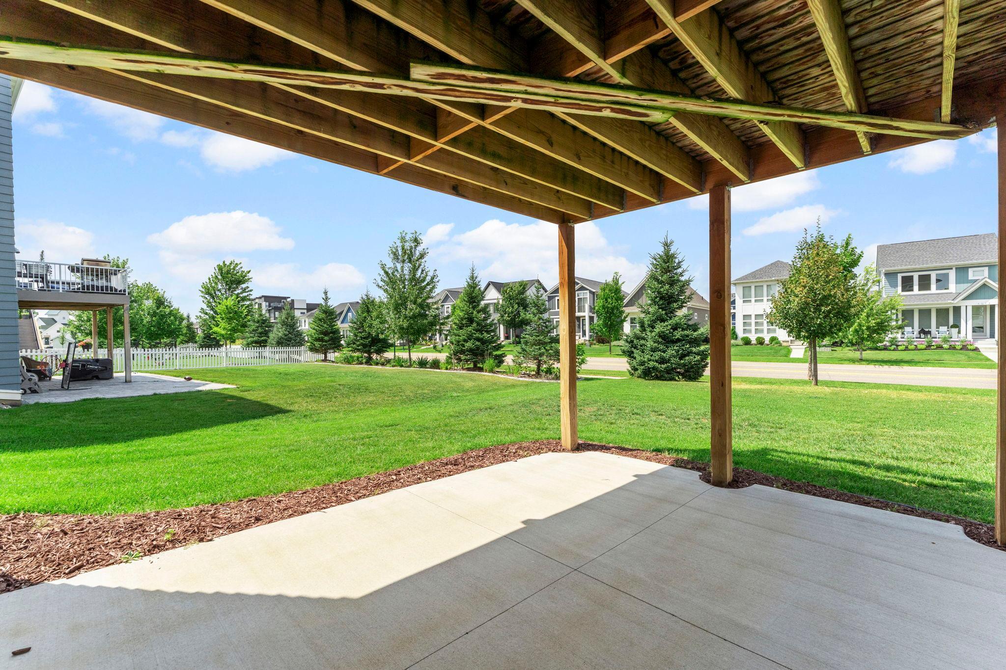 66-web-or-mls-16253 Duskwood Trail-36.jpg