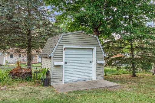 2207 Orchard Lane, Saint Paul, MN 55110