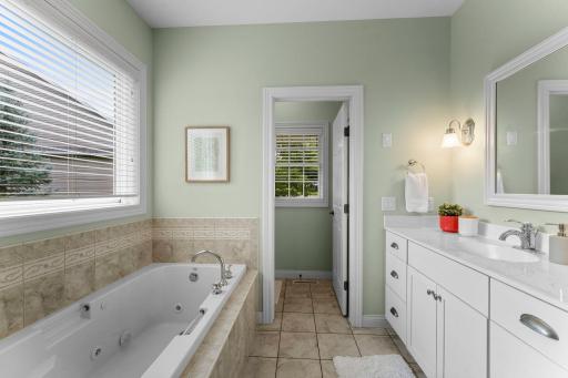 1544 Salem Court SW, Rochester, MN 55902