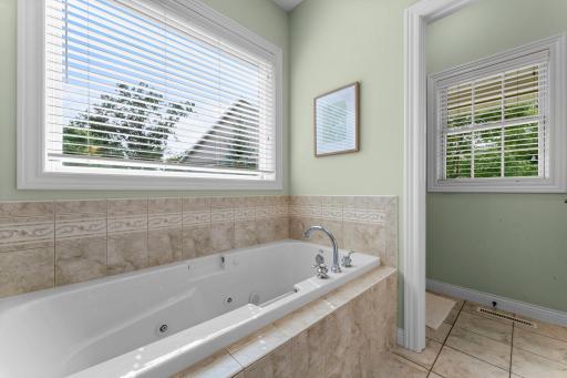 1544 Salem Court SW, Rochester, MN 55902