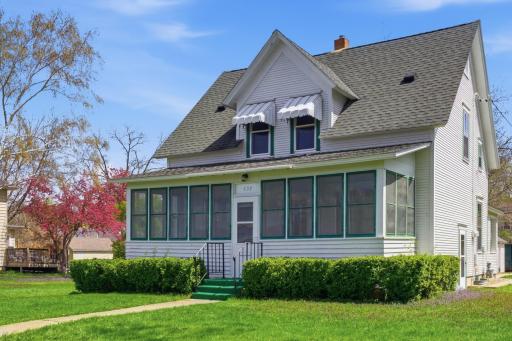 827 7th Avenue SW, Faribault, MN 55021