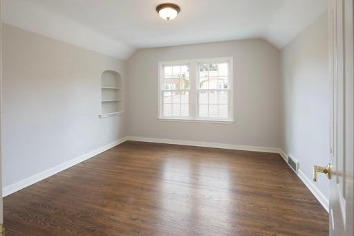 2207 Penn Avenue S, Minneapolis, MN 55405