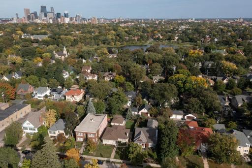 2207 Penn Avenue S, Minneapolis, MN 55405