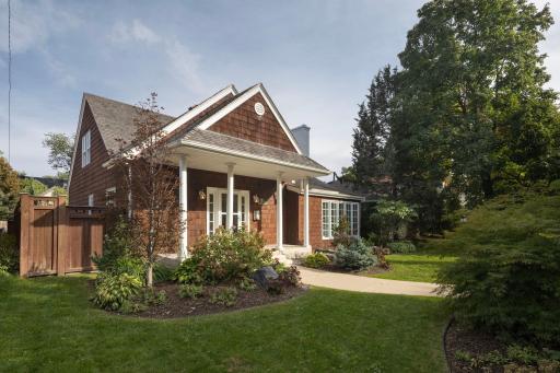 2207 Penn Avenue S, Minneapolis, MN 55405